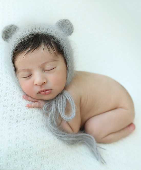 عکاسی نوزاد در استودیو