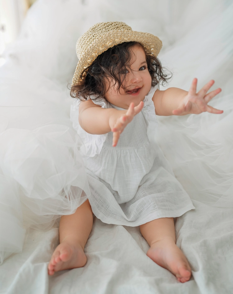 نمونه عکاسی کودک سارا فوتو