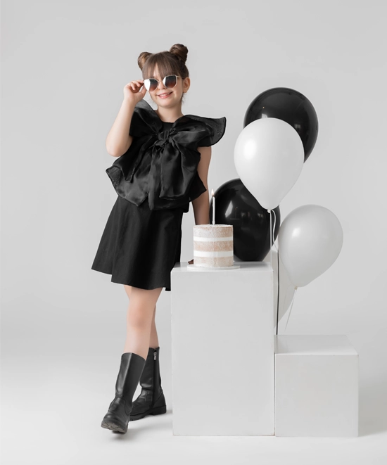 عکاسی کودک با عینک