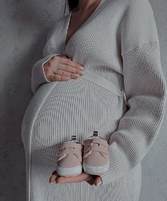 عکاسی بارداری در منزل