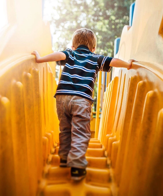 عکاسی کودک در پارک