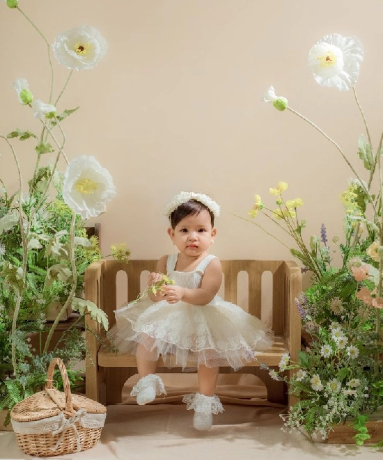 عکاسی از نوزاد در فصل بهار چه نمادی دارد؟