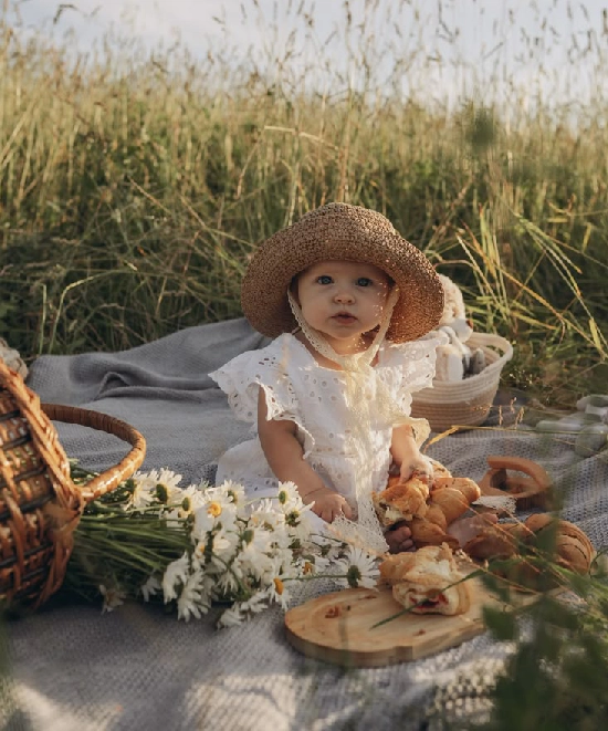 ایده عکاسی نوزاد در بهار